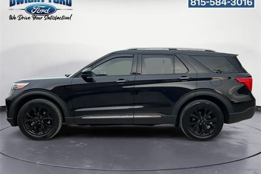 2022 Ford Explorer Limited photo 1