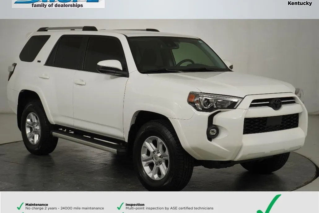 2023 Toyota 4Runner SR5 4WD photo 1