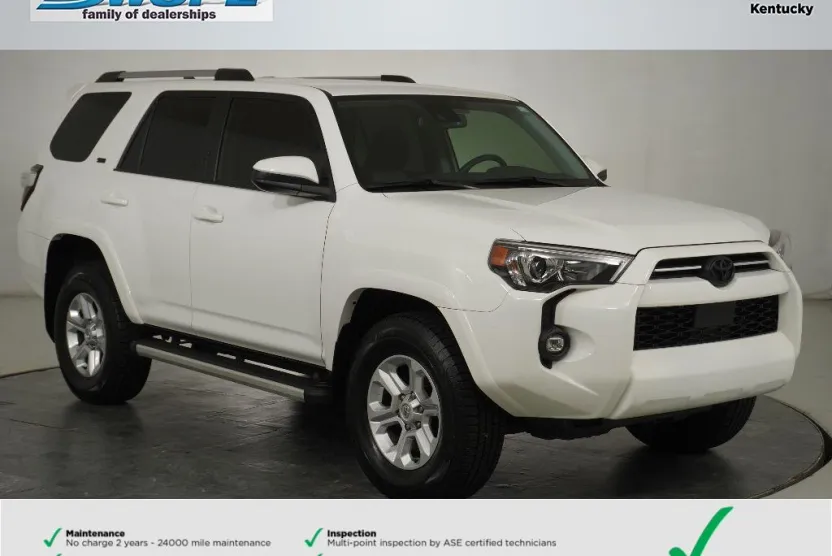 2023 Toyota 4Runner SR5 4WD photo 1
