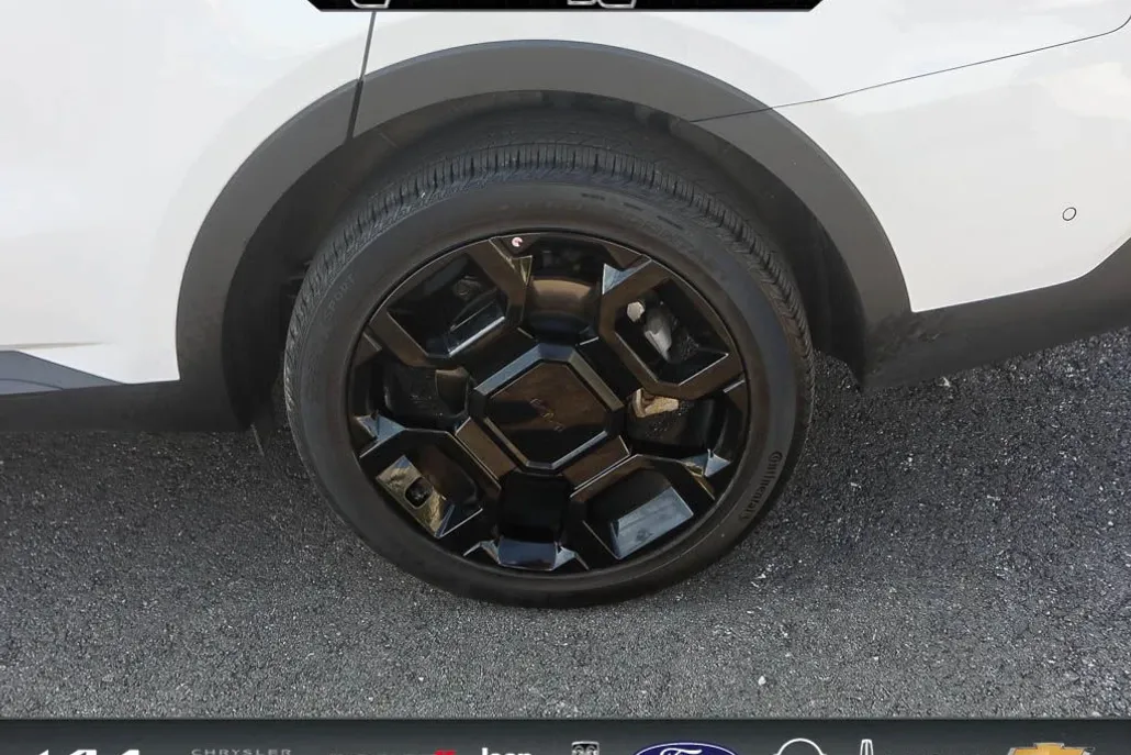 2025 Kia Sorento X-Line SX Prestige photo 1
