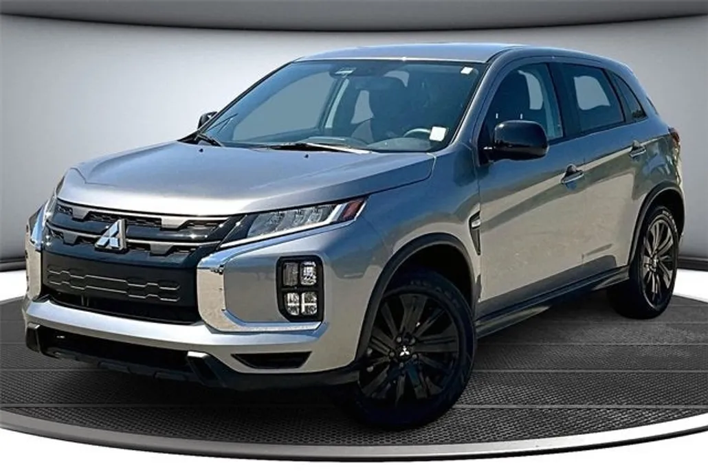 2024 Mitsubishi Outlander Sport S photo 1
