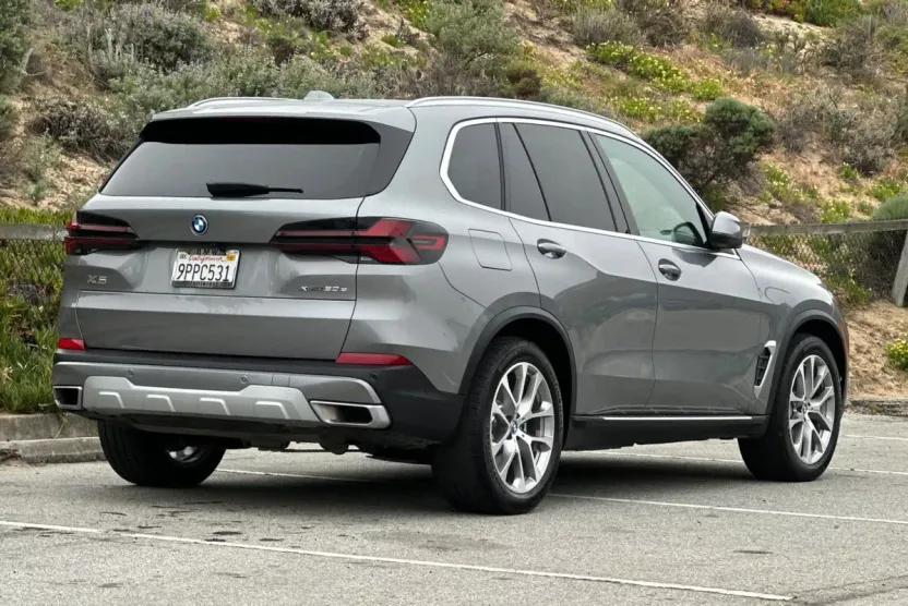 2025 Bmw X5 xDrive50e photo 1