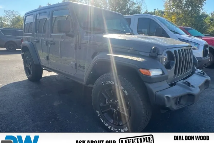 2021 Jeep Wrangler Unlimited Sport Altitude photo 1