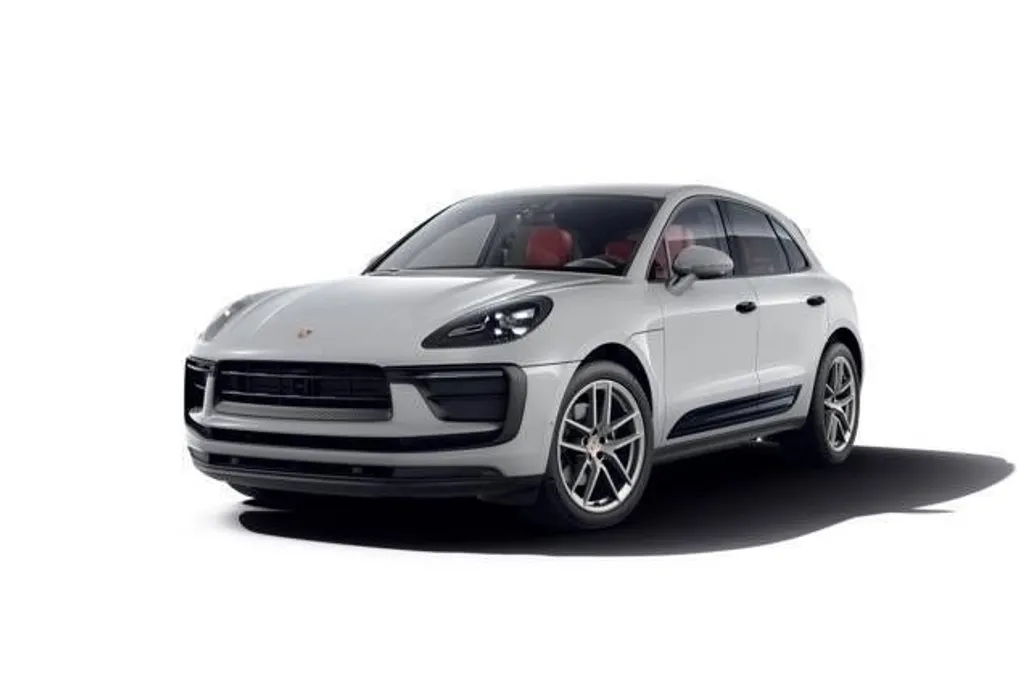 2025 Porsche Macan T photo 1