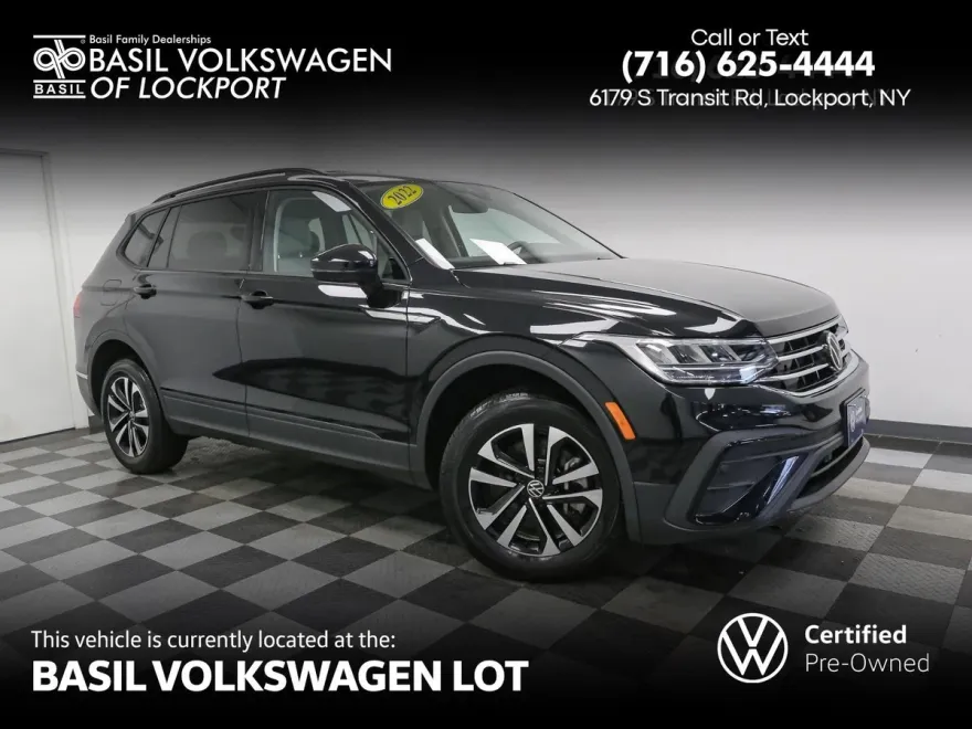2022 Volkswagen Tiguan S photo 1
