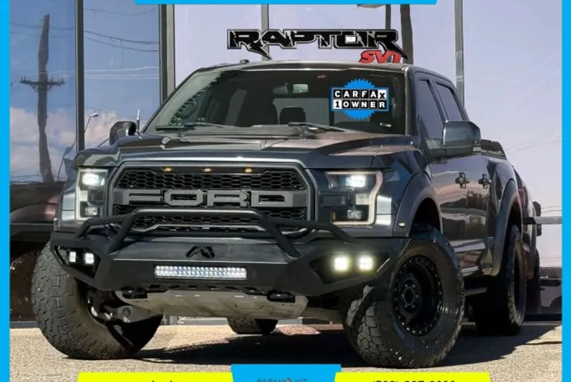 2017 Ford F-150 photo 1