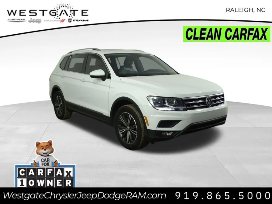 2019 Volkswagen Tiguan SEL R-Line photo 1
