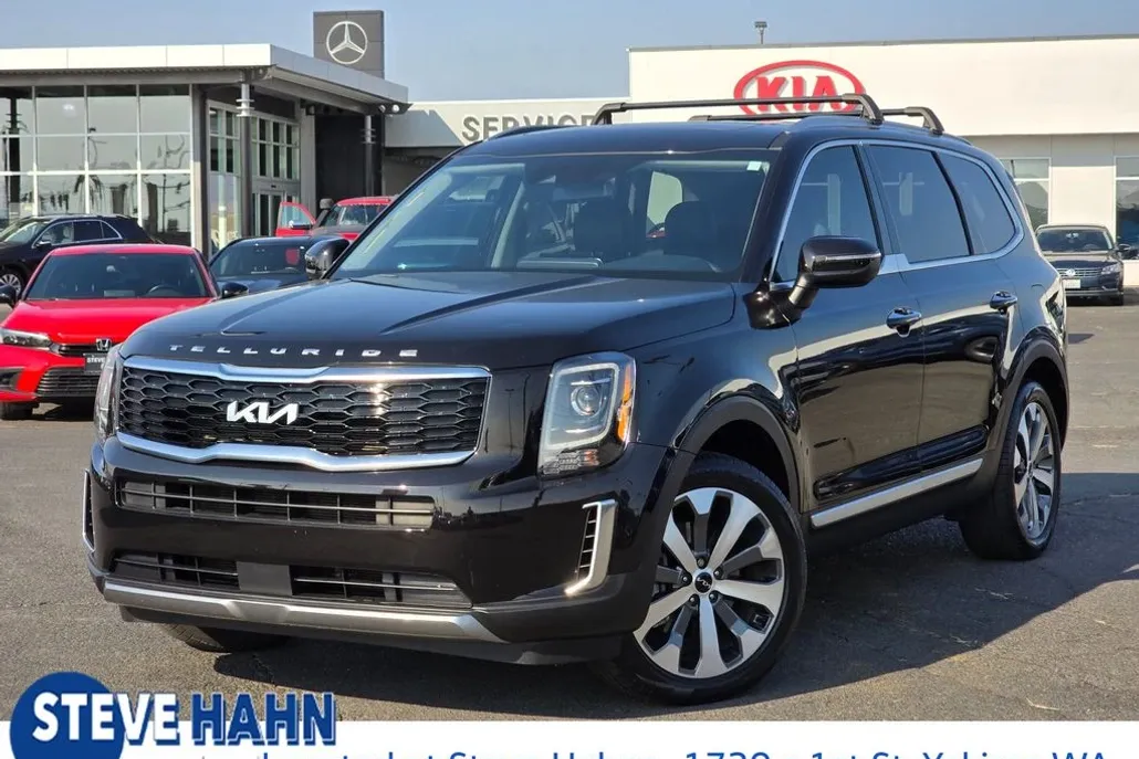 2022 Kia Telluride S photo 1
