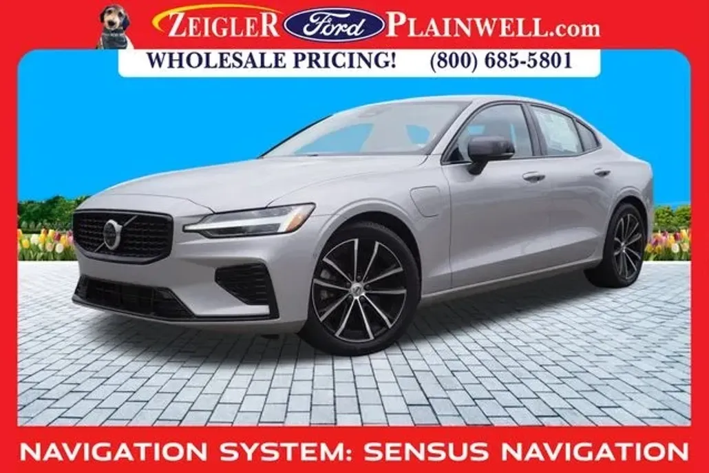 2023 Volvo S60 Recharge T8 Plus AWD photo 1