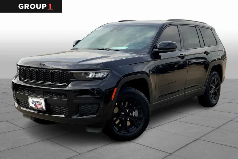 2025 Jeep Grand Cherokee Laredo Altitude X photo 1