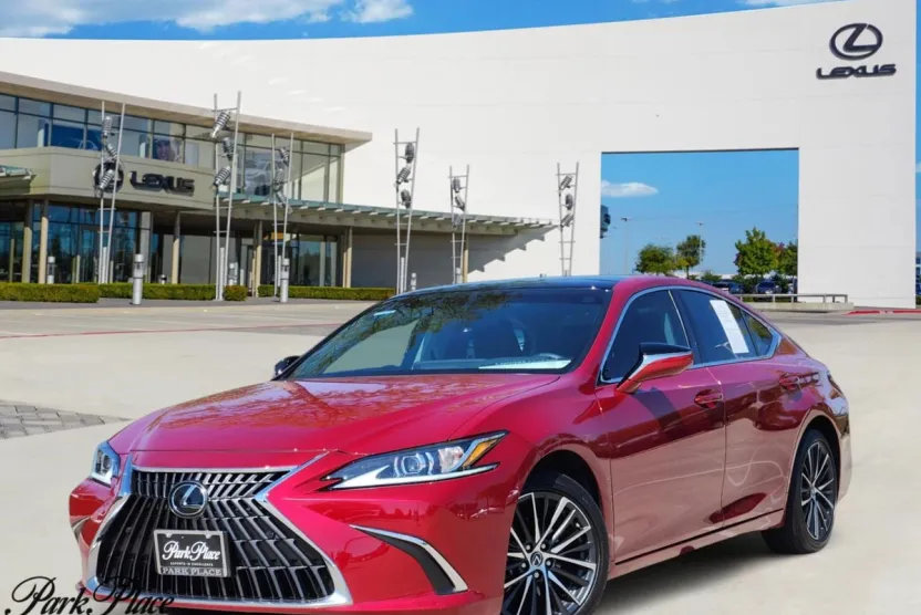 2025 Lexus ES 350 photo 1
