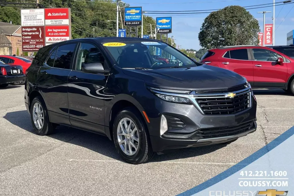 2022 Chevrolet Equinox LT photo 1