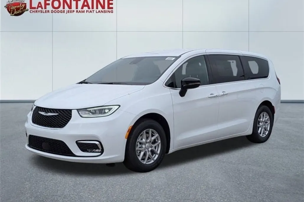 2026 Chrysler Pacifica photo 1