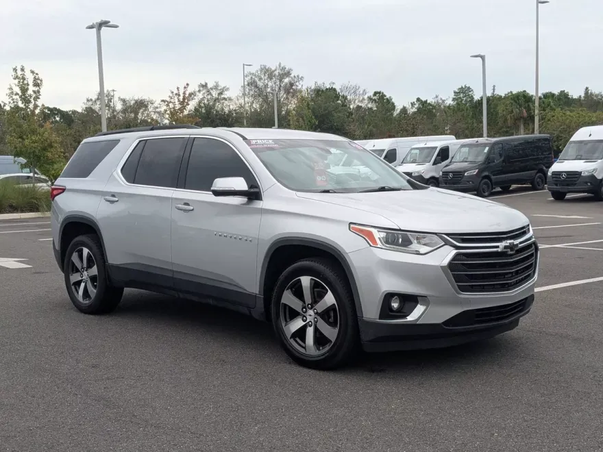 2019 Chevrolet Traverse Leather photo 1