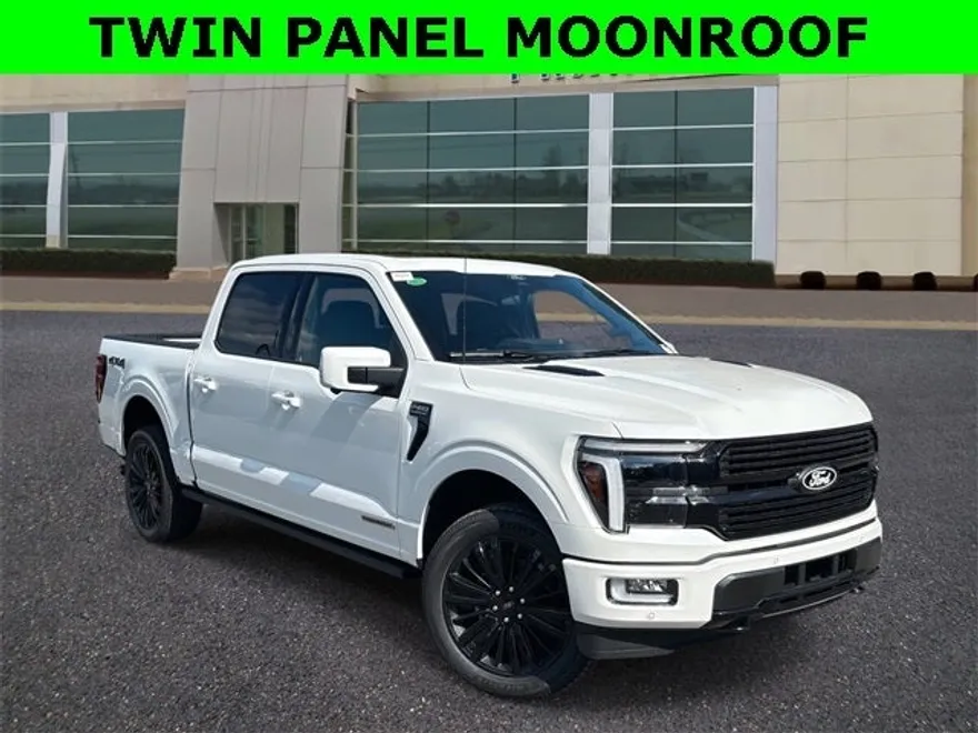 2025 Ford F-150 Platinum photo 1