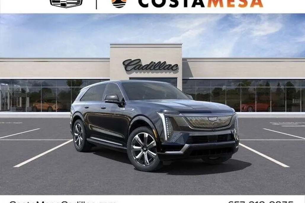 2025 Cadillac Escalade IQ Luxury photo 1