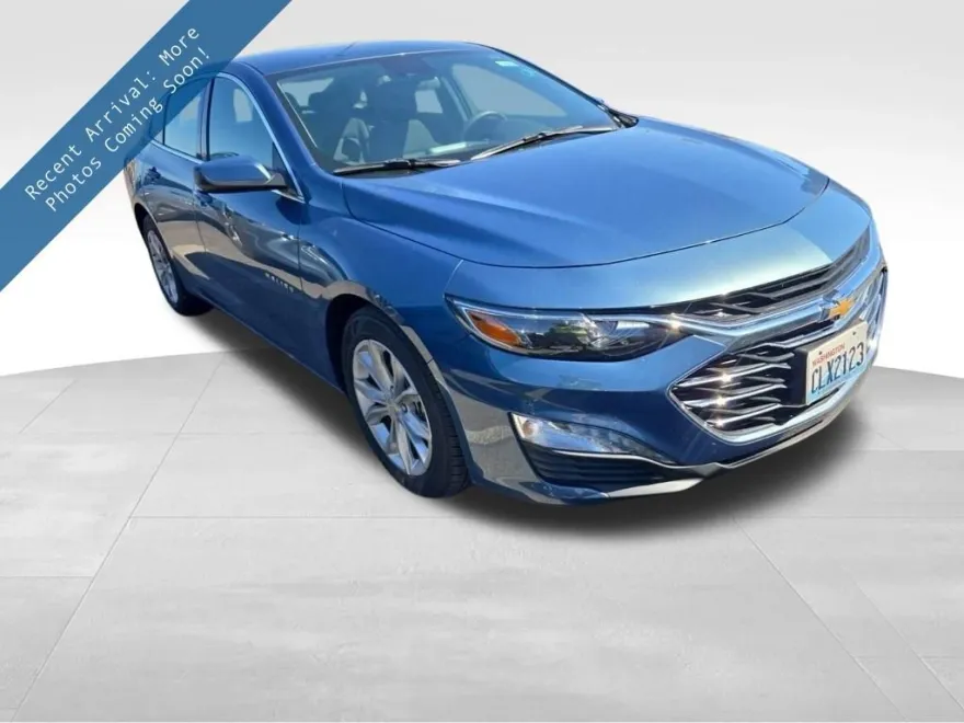 2024 Chevrolet Malibu 1LT photo 1