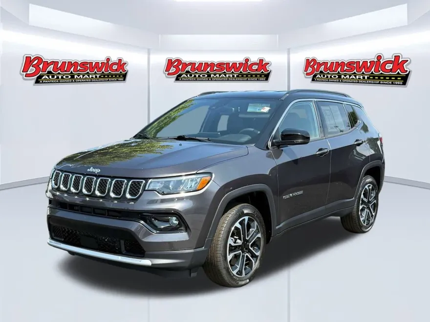 2024 Jeep Compass Limited photo 1