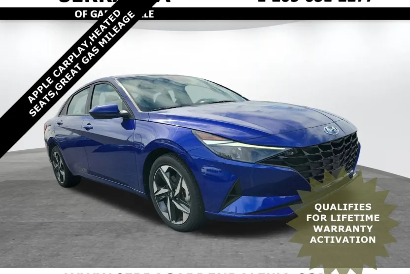 2023 Hyundai Elantra SEL photo 1