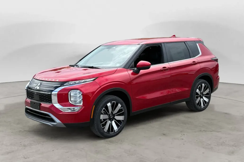 2025 Mitsubishi Outlander SE Ralliart photo 1