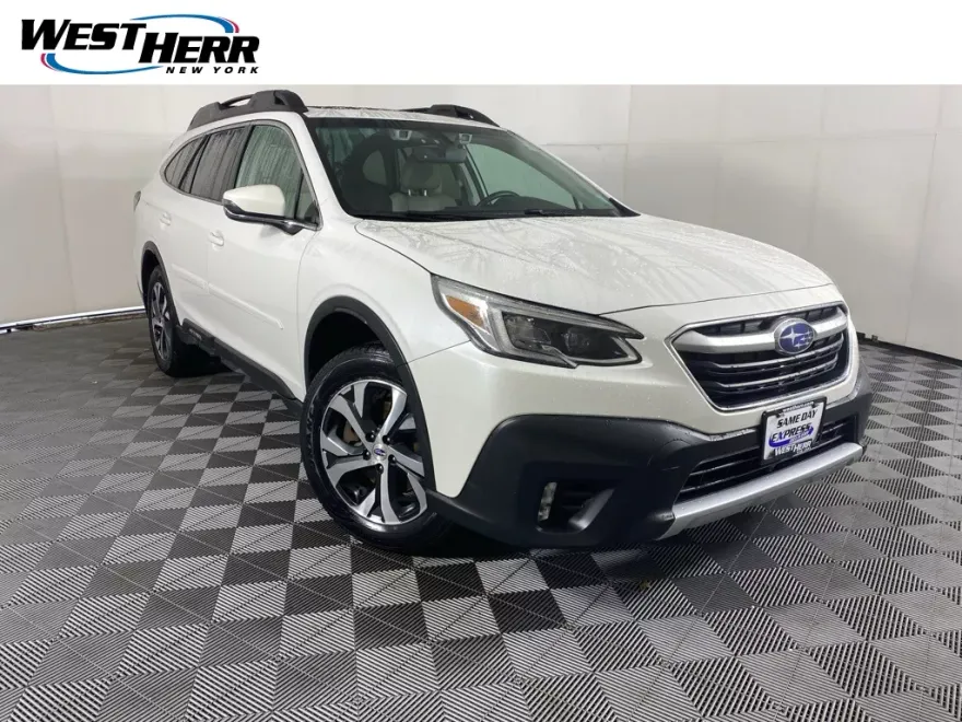 2022 Subaru Outback Limited photo 1
