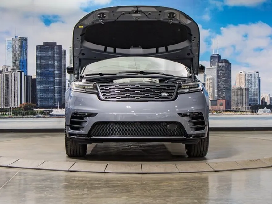 2026 Land Rover Range Rover Velar P250 Dynamic SE photo 1
