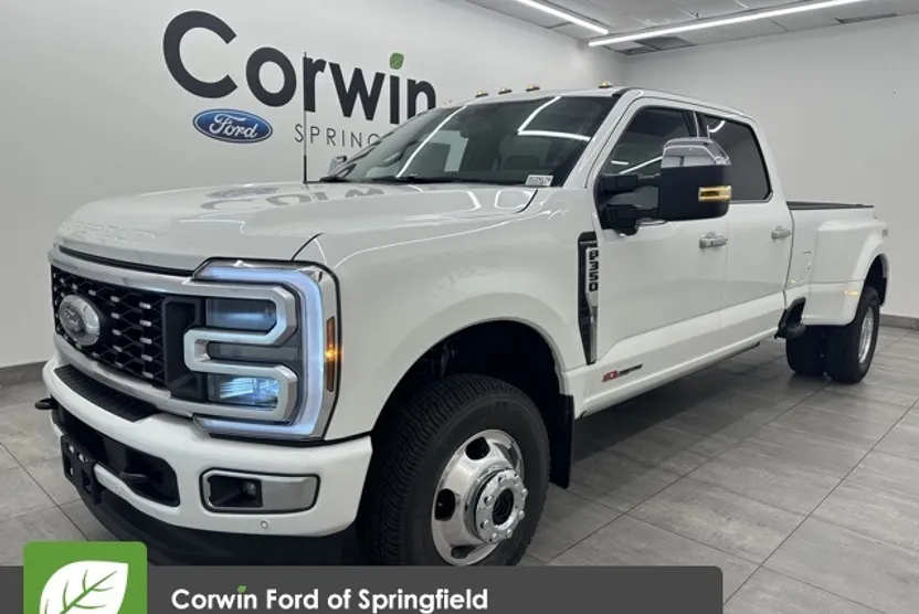 2026 Ford F-350 Platinum photo 1