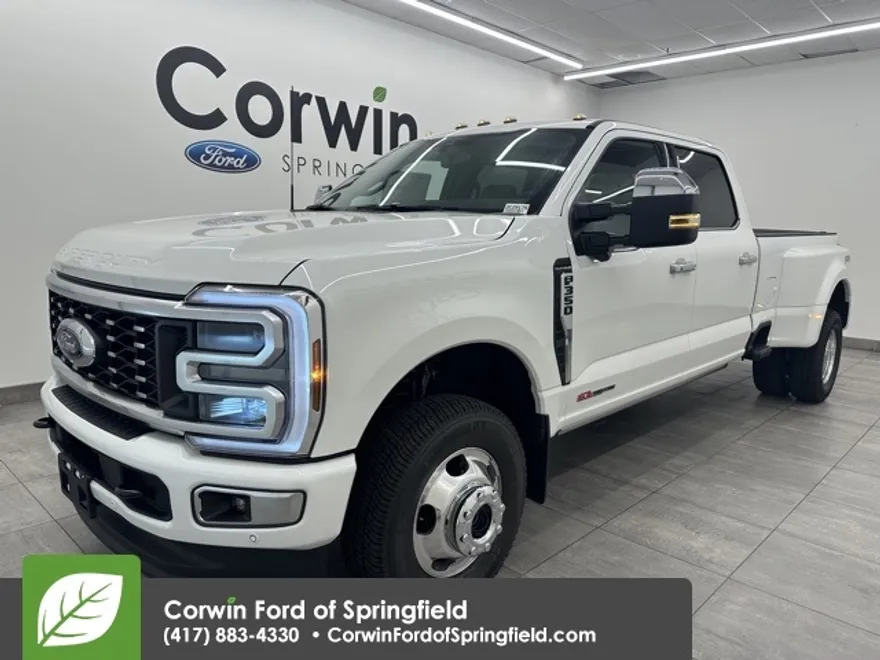 2026 Ford F-350 Platinum photo 1