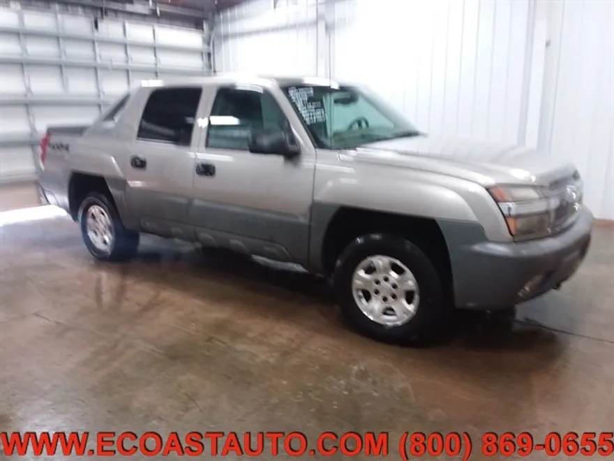 2002 Chevrolet Avalanche photo 1
