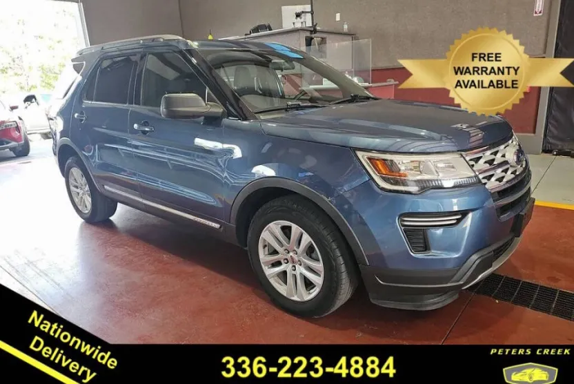 2019 Ford Explorer XLT photo 1