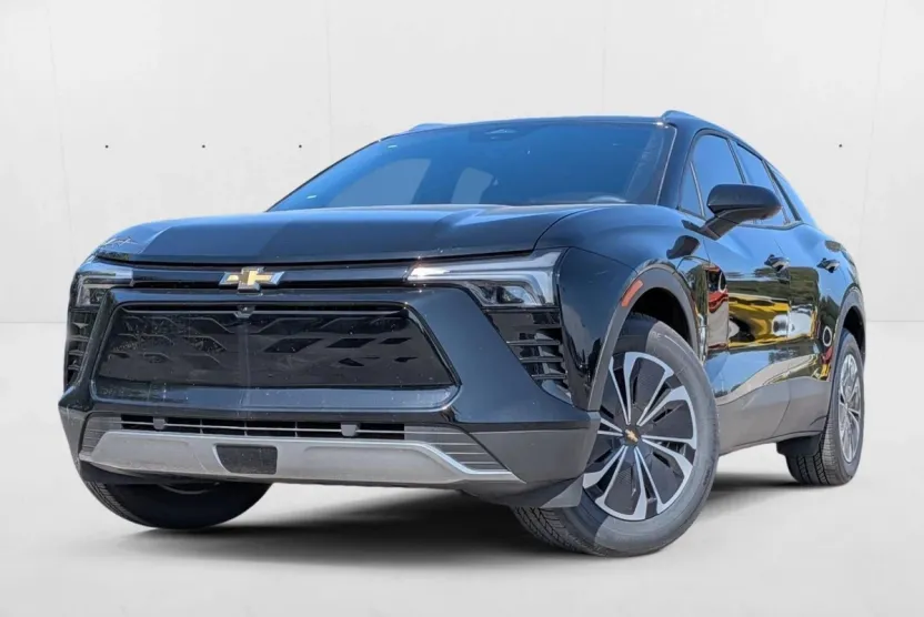2025 Chevrolet Blazer EV photo 1