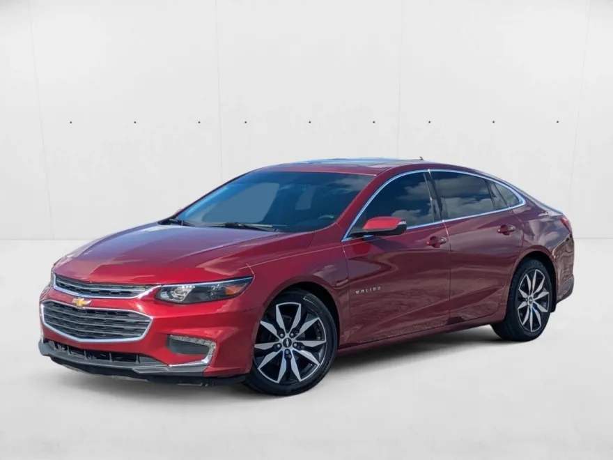 2017 Chevrolet Malibu 1LT photo 1