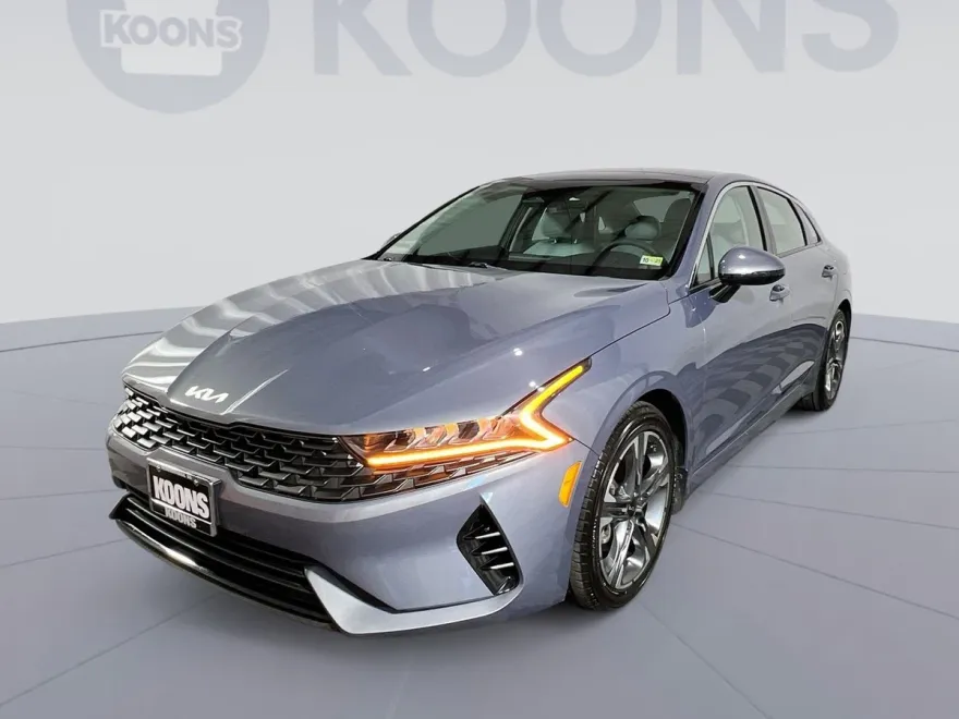 2022 Kia K5 EX photo 1