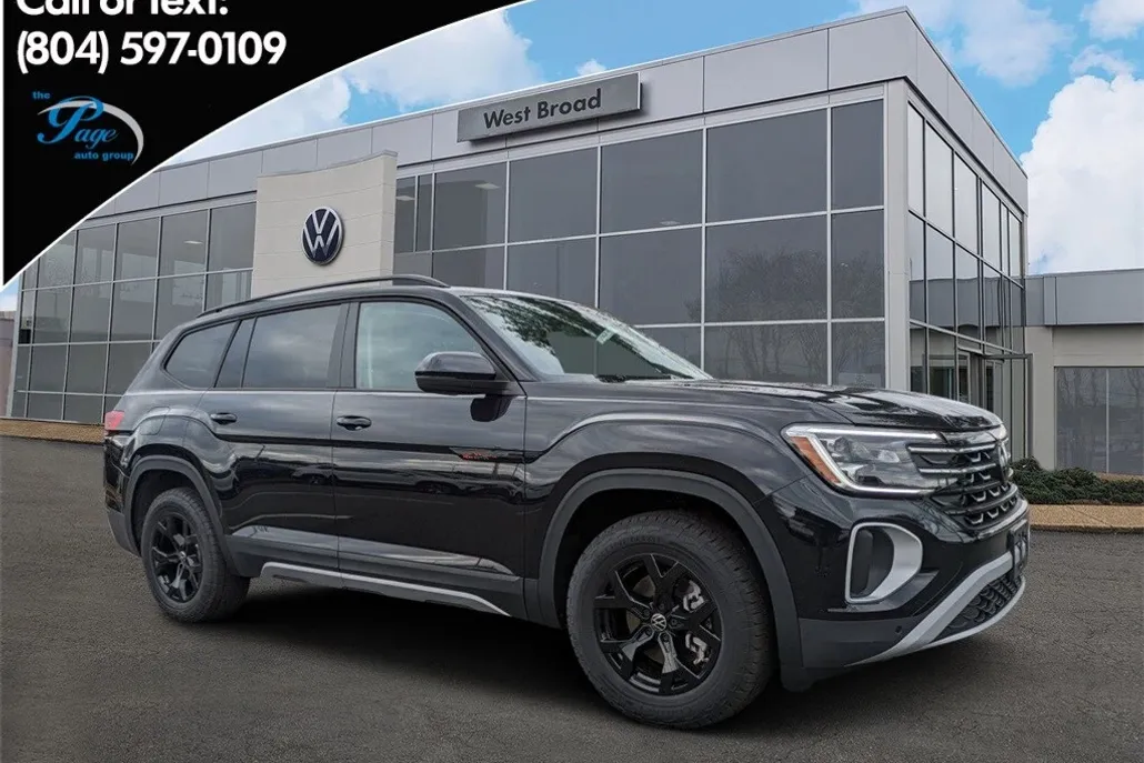 2024 Volkswagen Atlas Peak Edition SEL photo 1