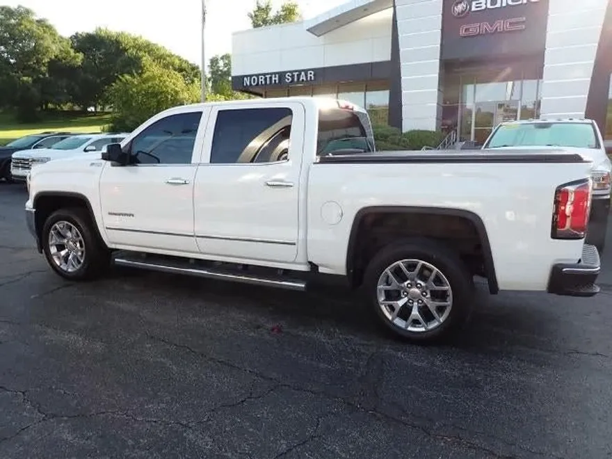 2018 Gmc Sierra 1500 SLT photo 1
