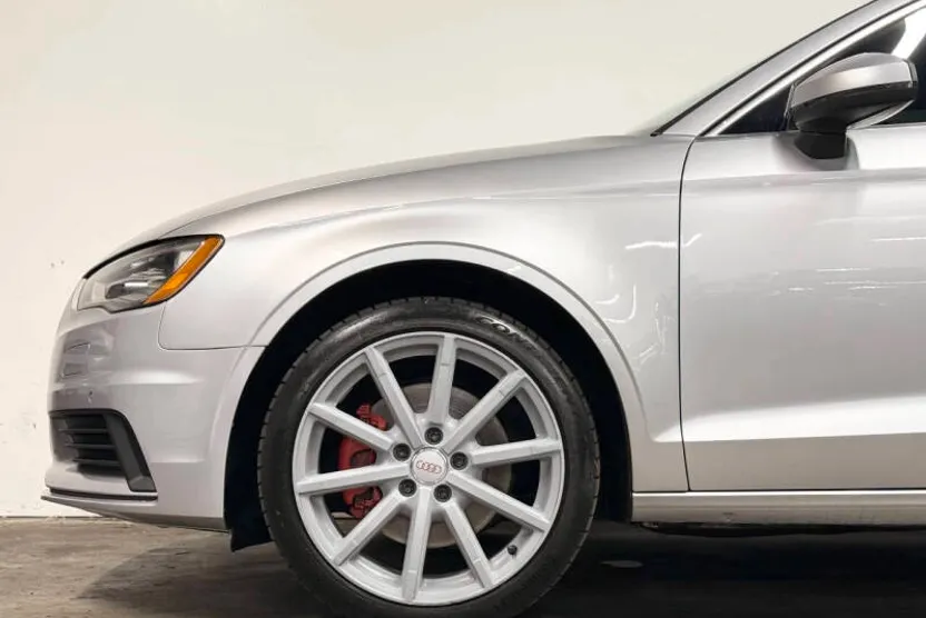 2015 Audi A3 1.8T Premium Plus photo 1