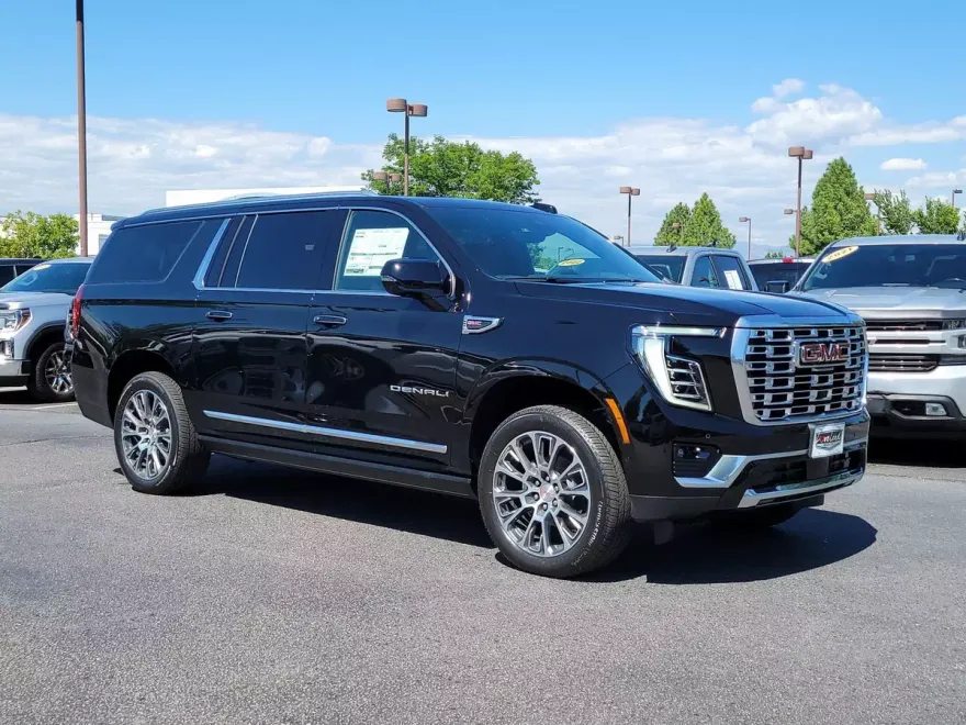 2025 Gmc Yukon XL Denali photo 1