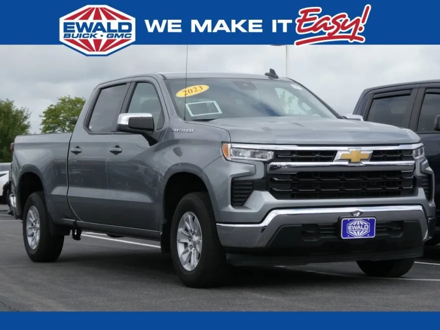 2023 Chevrolet Silverado 1500 LT photo 1