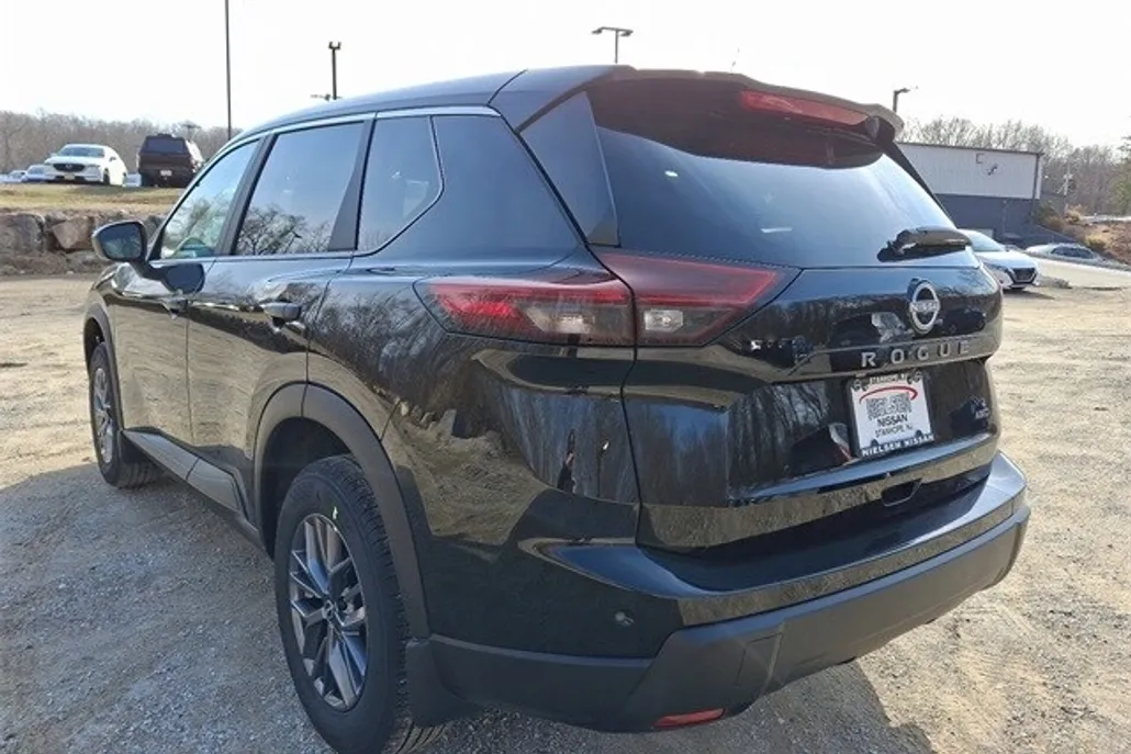 2025 Nissan Rogue S photo 1