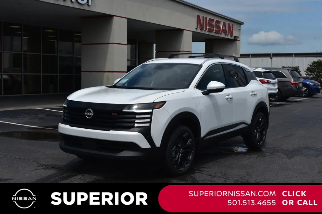 2025 Nissan Kicks SR photo 1