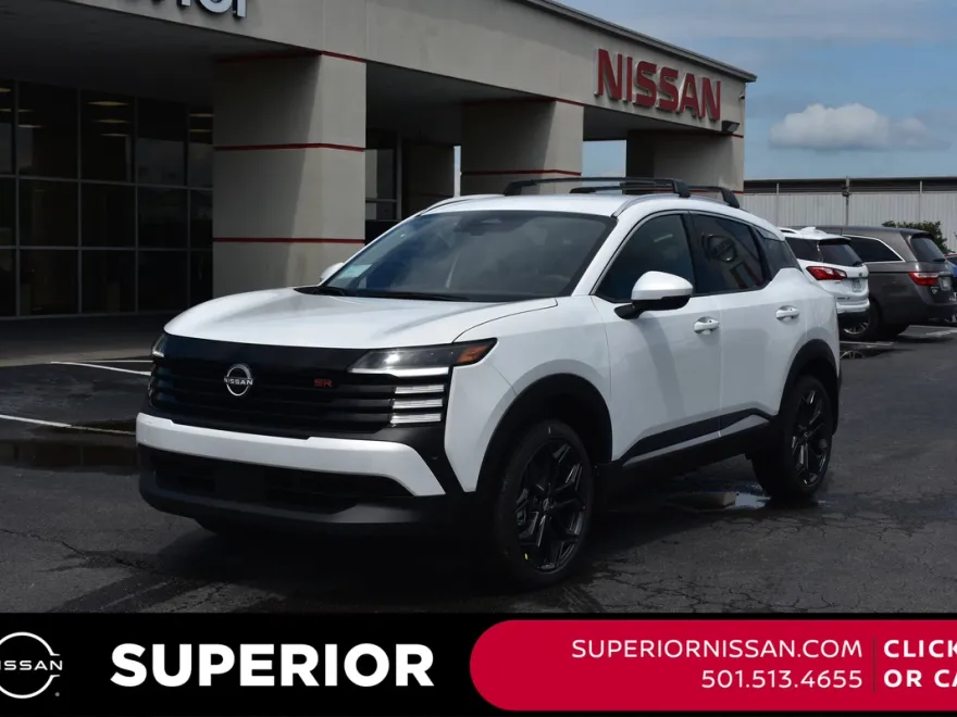 2025 Nissan Kicks SR photo 1