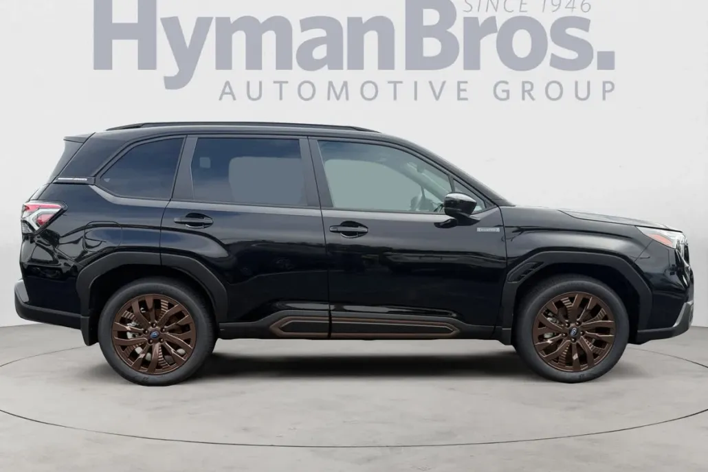 2025 Subaru Forester Sport photo 1