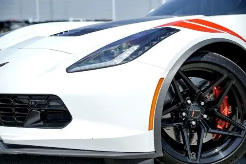 2017 Chevrolet Corvette Grand Sport 2LT photo 3