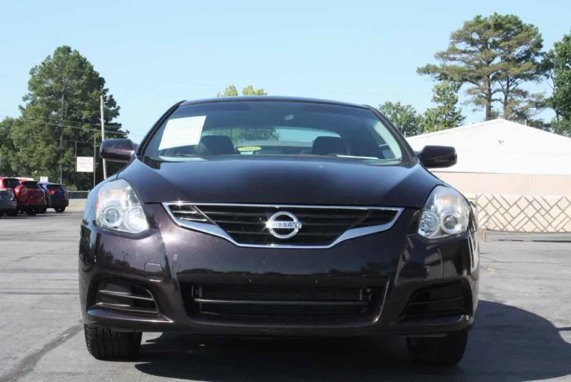 2013 Nissan Altima 2.5 S photo 1