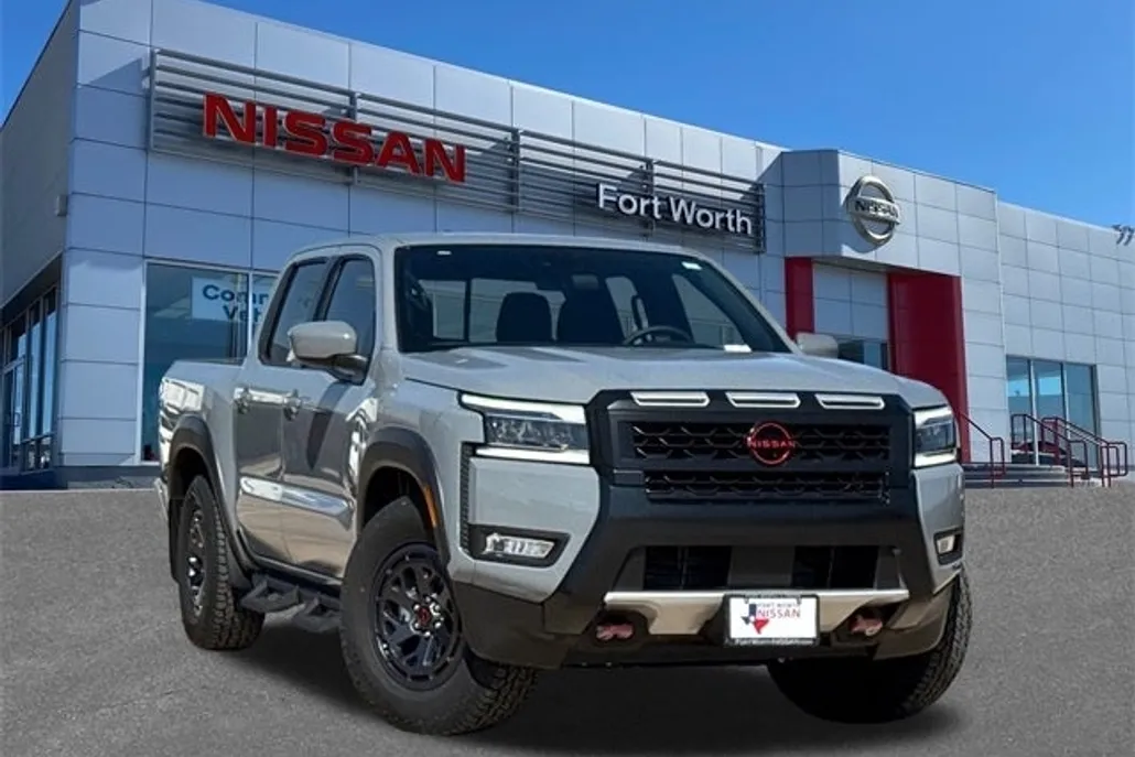 2025 Nissan Frontier PRO-X photo 1