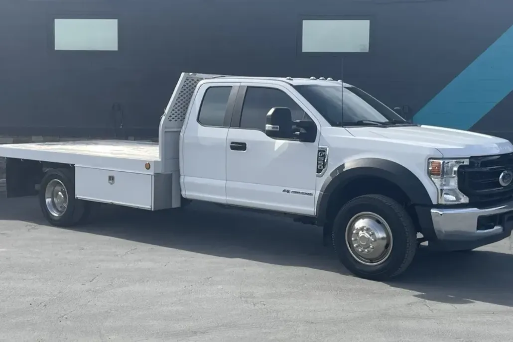 2022 Ford F-550 photo 1