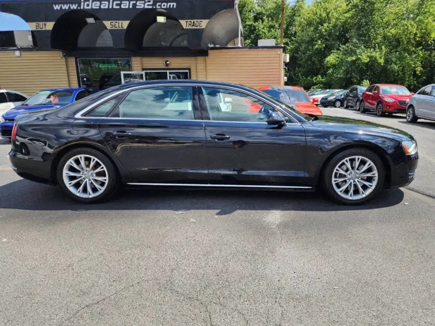 2014 Audi A8 L 3.0T Quattro photo 1
