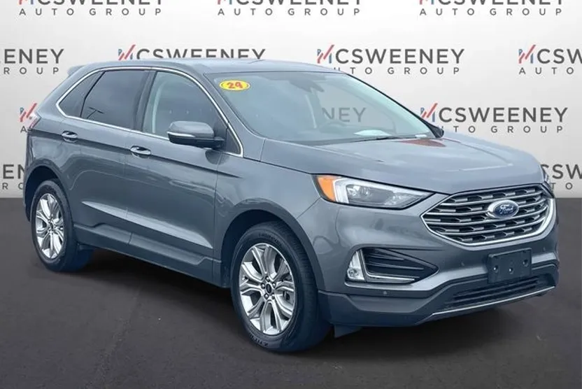 2024 Ford Edge Titanium photo 1