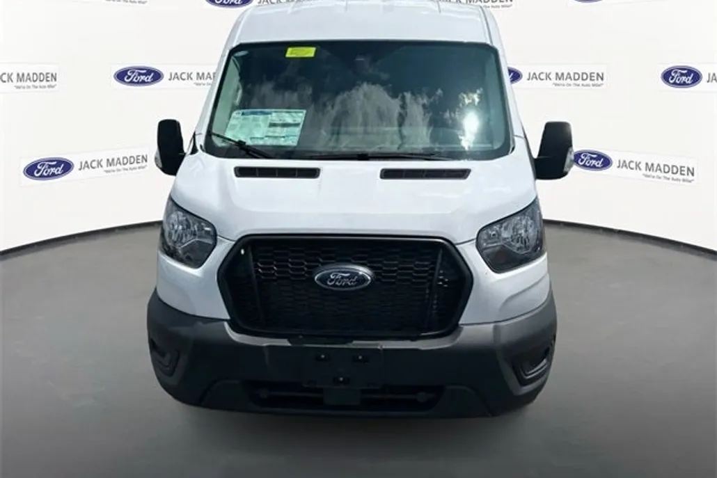 2025 Ford Transit photo 1