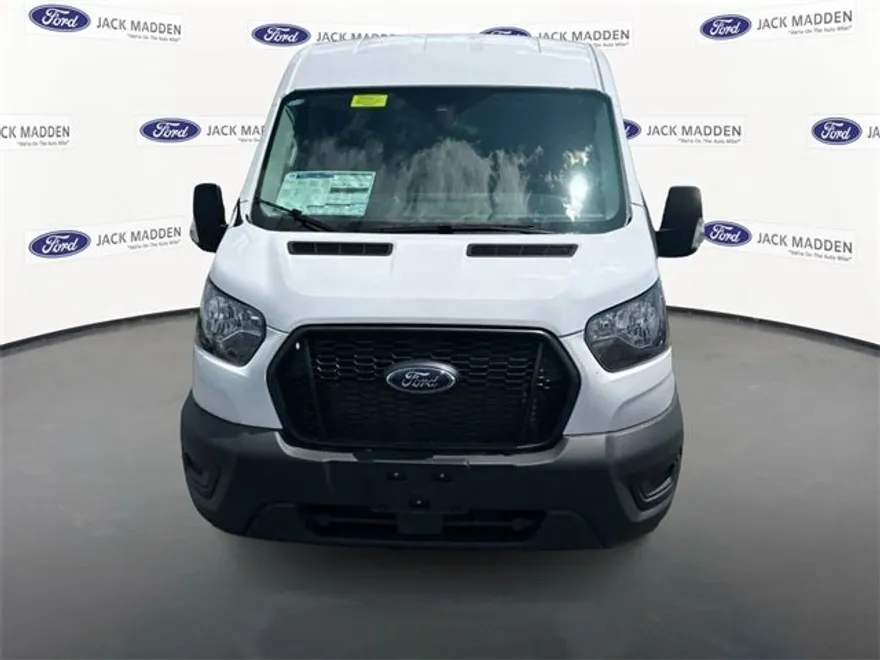 2025 Ford Transit photo 1
